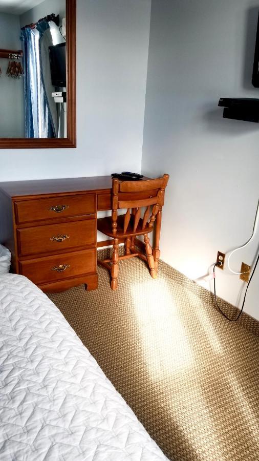 Captain'S Inn Alma Extérieur photo